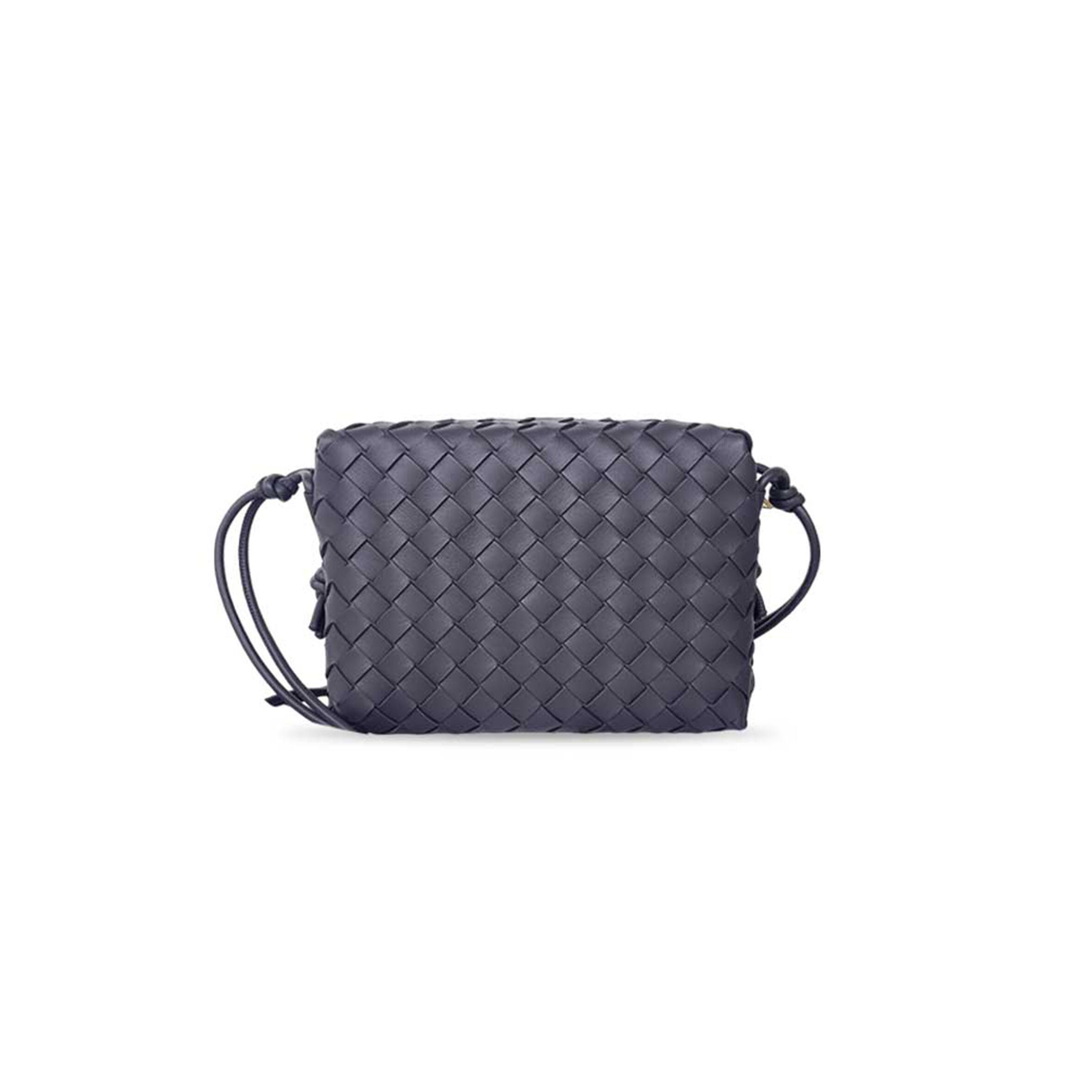BOTTEGA VENETA SMALL LOOP CAMERA BAG 680255 (22*15*8cm) 
